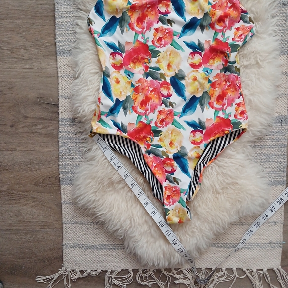 Bathing suit 🌺 - Picture 5 of 9